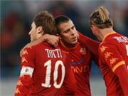 Bóng đá anh, ngoại hạng anh, lịch thi đấu euro 2012, Roma thắng Lazio trận thứ tư liên tiếp: Dòng Tevere đổi màu